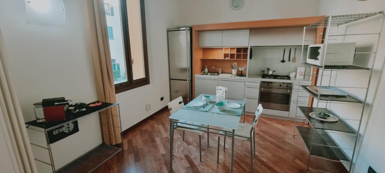 Crociali Lägenhet Bologna Exteriör bild